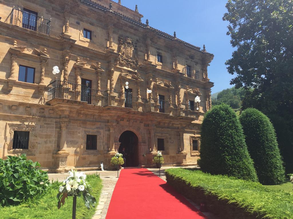 Abba Palacio de Soñanes Hotel Villacarriedo Exterior foto